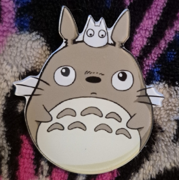 📌Unbranded Ghibli button pin 5 for $25 - Picture 3 of 4